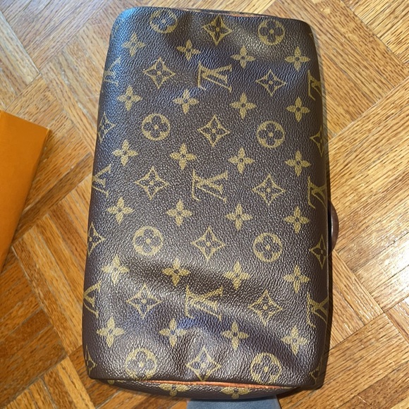 Louis Vuitton Speedy 25 - Picture 7 of 12